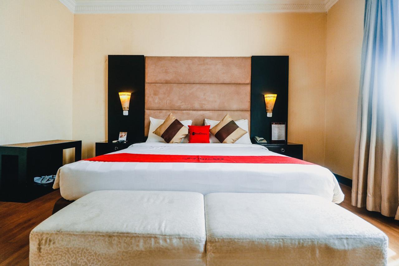 Reddoorz Premium @Jalan Jendral Sudirman Palembang Hotel Luaran gambar