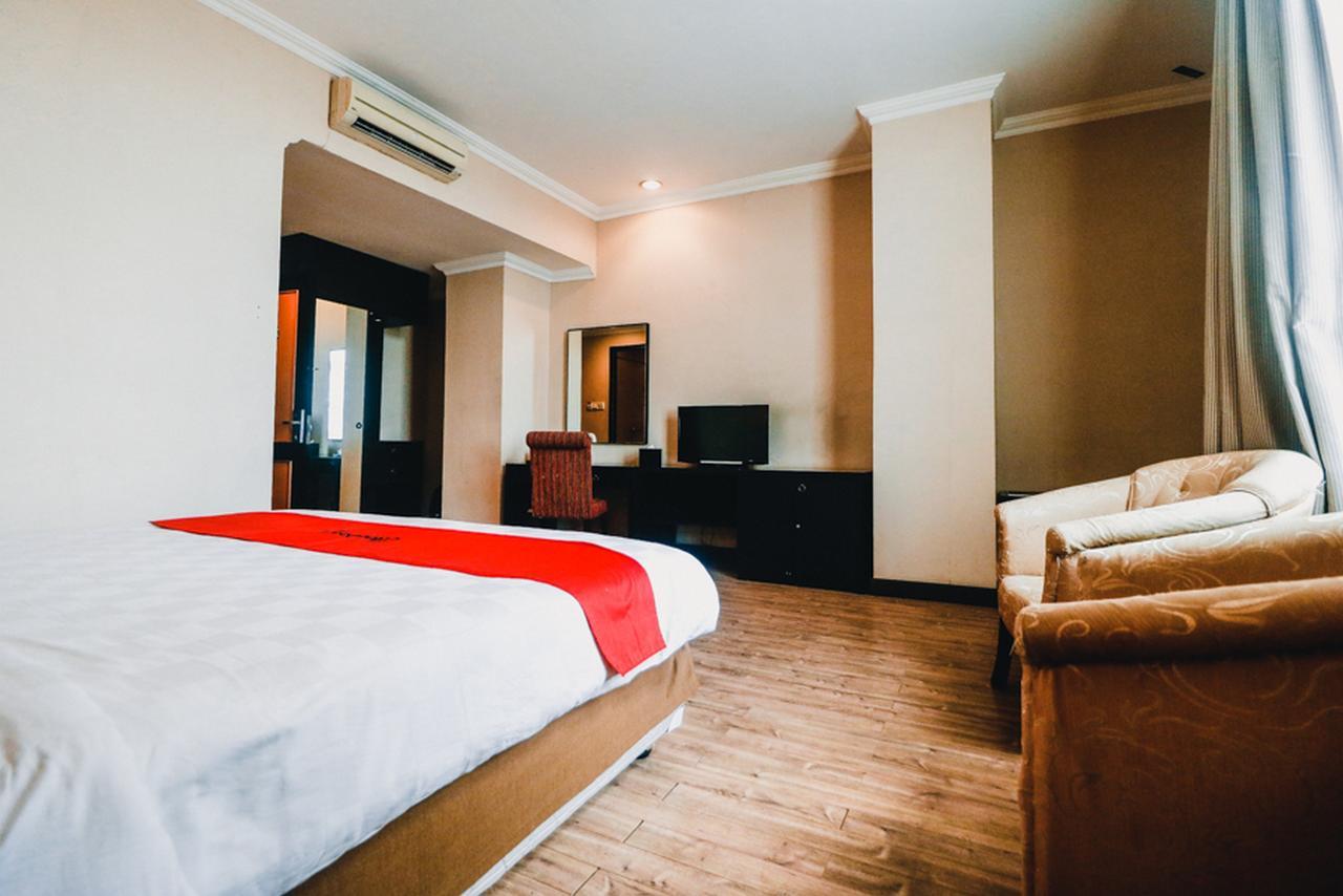 Reddoorz Premium @Jalan Jendral Sudirman Palembang Hotel Luaran gambar