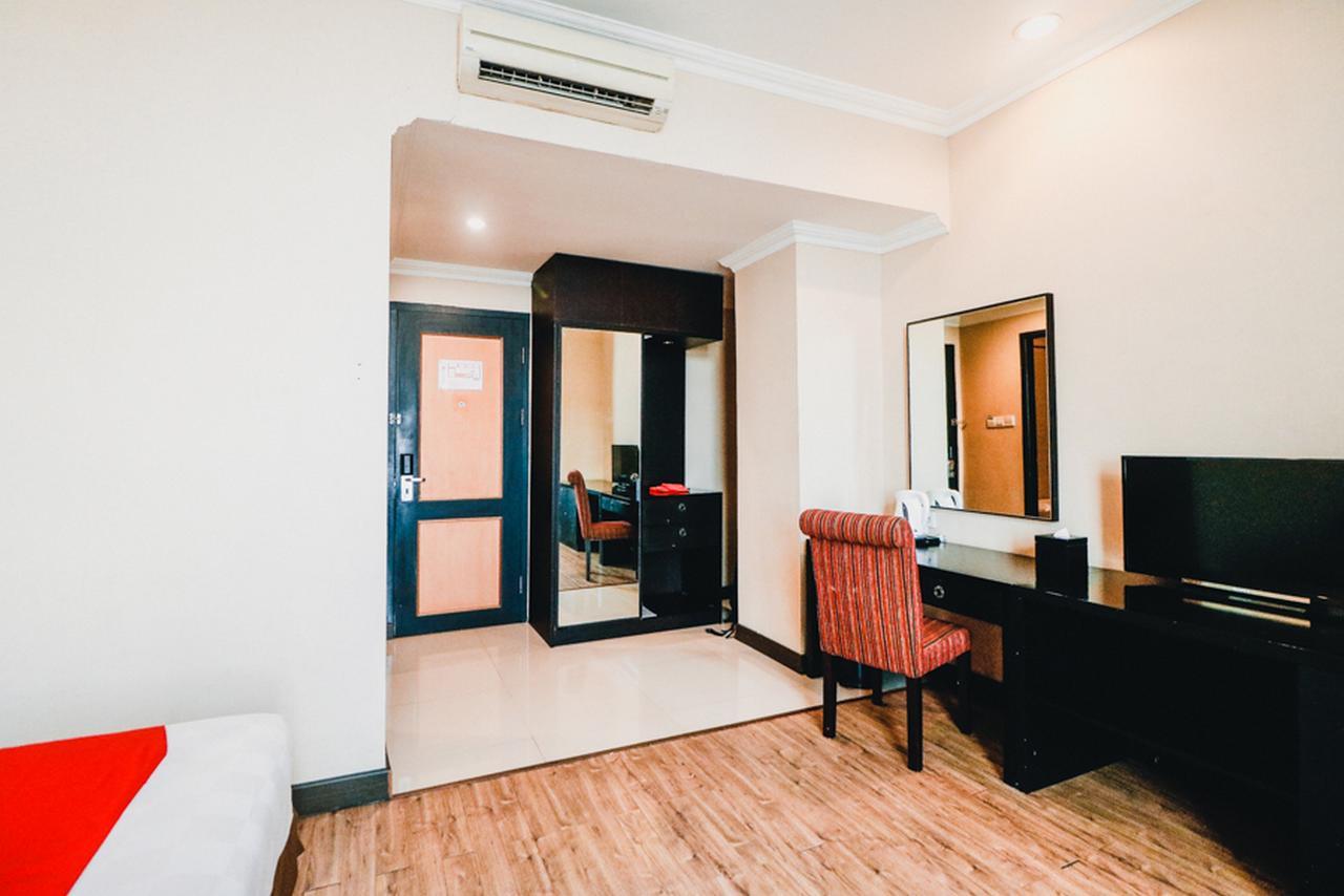 Reddoorz Premium @Jalan Jendral Sudirman Palembang Hotel Luaran gambar