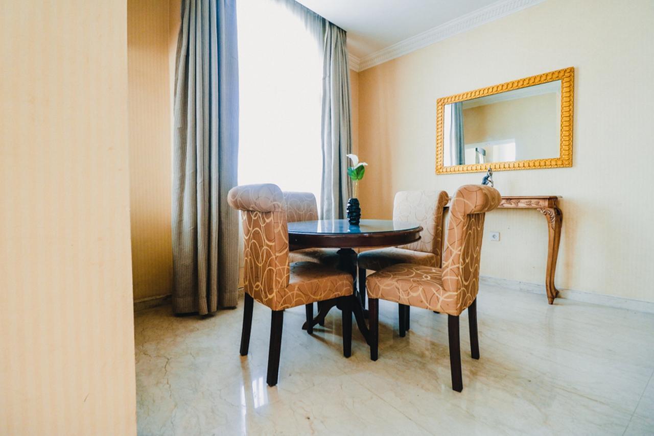 Reddoorz Premium @Jalan Jendral Sudirman Palembang Hotel Luaran gambar
